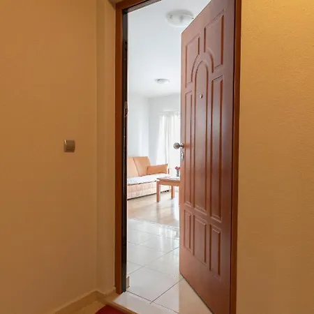 Mar18 Apartment